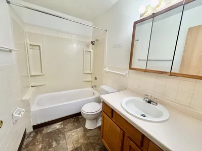 2609 Brookdale Road, Unit 6, photo 3 of 4