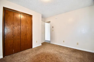 803 8th Street North, Unit 2, photo 2 of 7