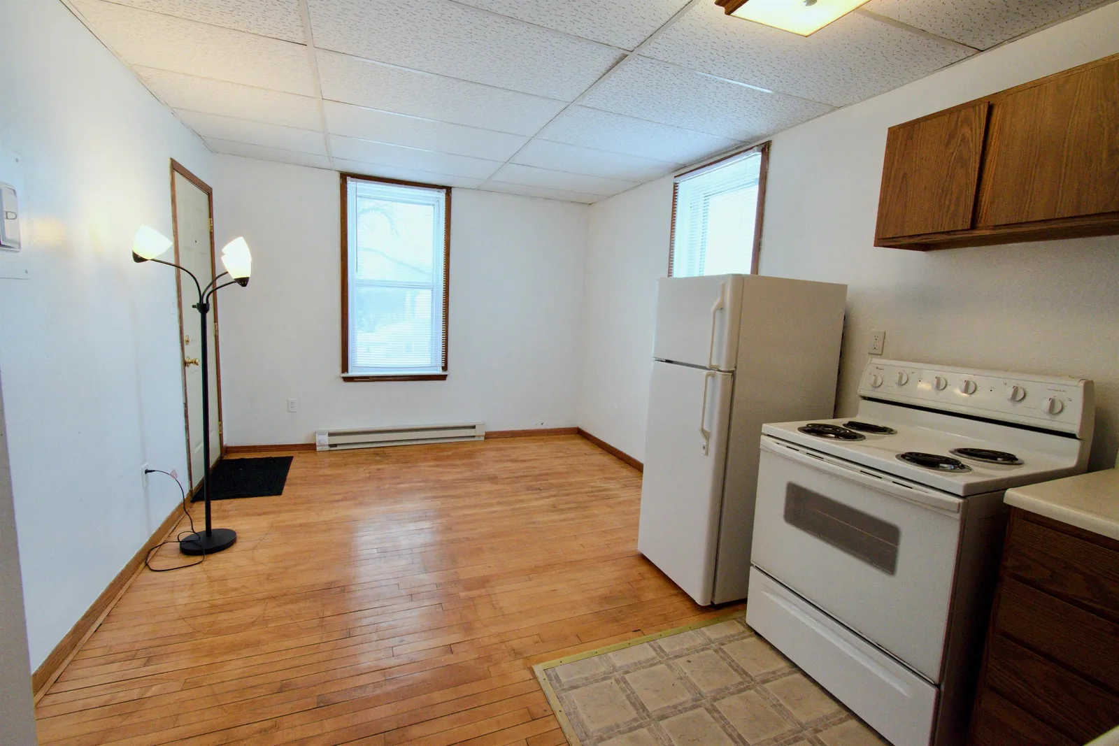 222 4th Street South, Unit 3, photo 1 of 7