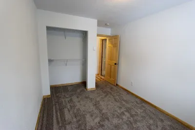 902 3rd Avenue North, photo 4 of 7