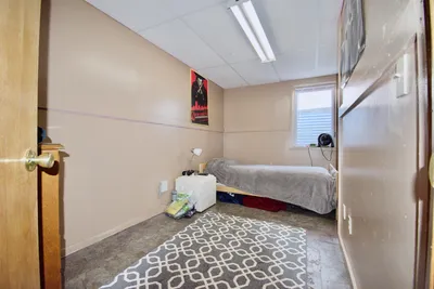 721 8th Avenue North, photo 8 of 11