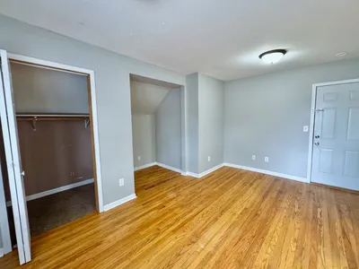 727 3rd Street North, Unit 1, photo 2 of 5