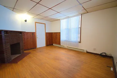 222 4th Street South, Unit 1, photo 6 of 8