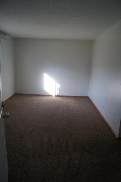 803 8th Street North, Unit 3, photo 2 of 6