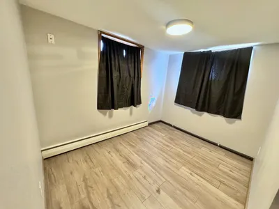 2506 8th Street North, Unit 4, photo 3 of 5