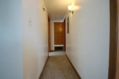 407 4th Avenue East, Unit 2, photo 3 of 7