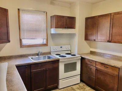 1226 10th Street North, Unit 2, photo 2 of 9