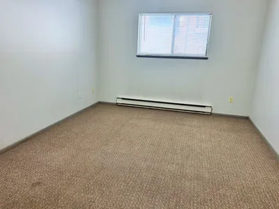 1402 32nd Street South, Unit 105, photo 3 of 4