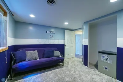 1220 11th Street North, photo 2 of 11