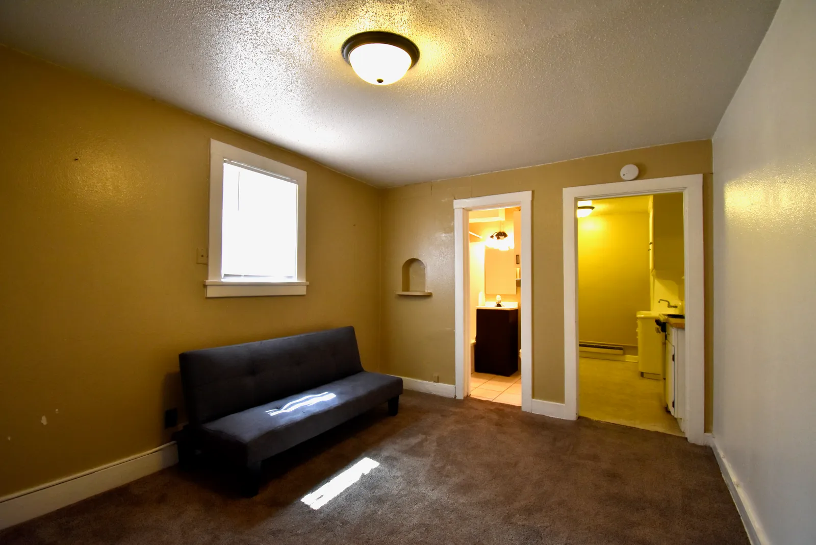 1226 10th Street North, Unit 5, photo 1 of 7