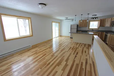 902 3rd Avenue North, photo 2 of 7