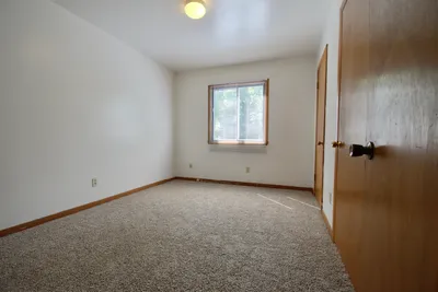 407 4th Avenue East, Unit 2, photo 2 of 7