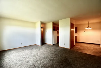 102 5th Street East, Unit 8, photo 6 of 11
