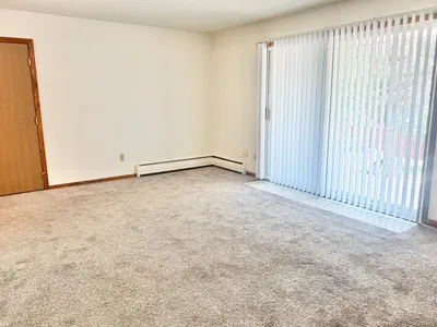 2609 Brookdale Road, Unit 6, photo 4 of 4