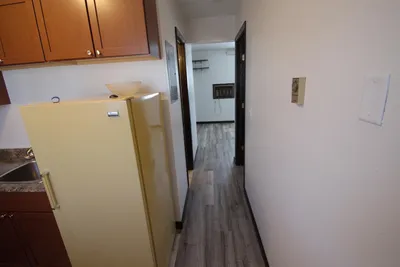 803 8th Street North, Unit 1, photo 6 of 10