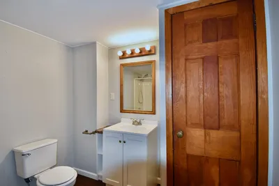 63 6th Avenue North, Unit 4, photo 3 of 6