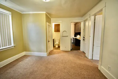 1226 10th Street North, Unit 3, photo 4 of 9