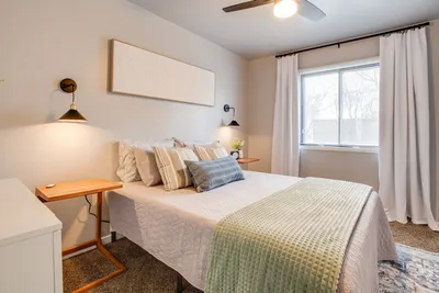 407 4th Avenue East, Unit 3, photo 4 of 8