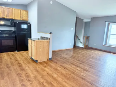 5141 7th Lane South, photo 2 of 10