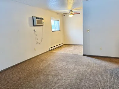 1402 32nd Street South, Unit 105, photo 2 of 4